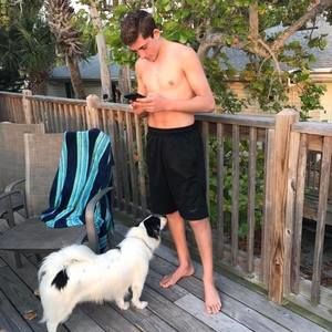 Meet your Posher, Hunter